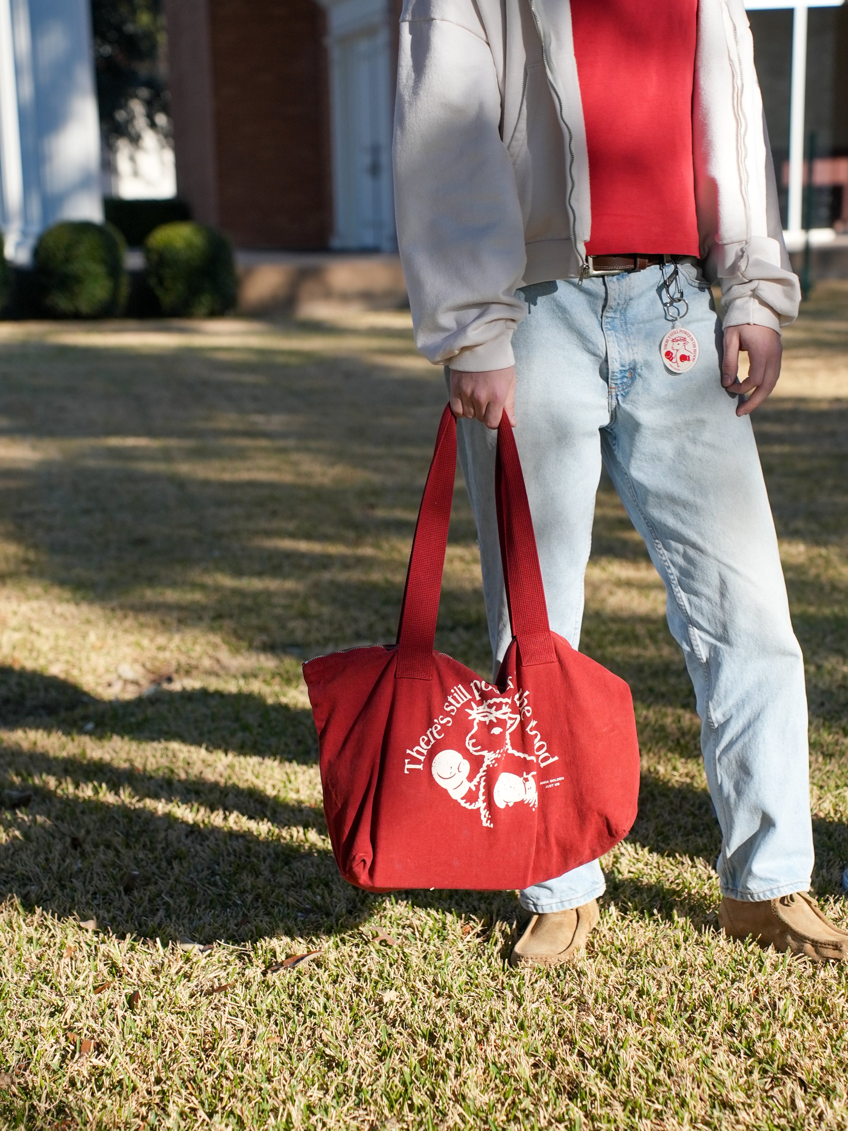 LAMB ZIP TOTE
