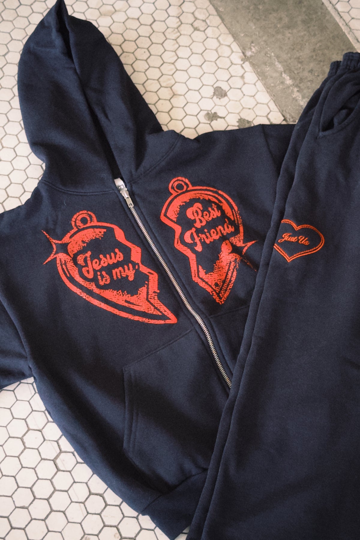 BFF ZIP HOODIE