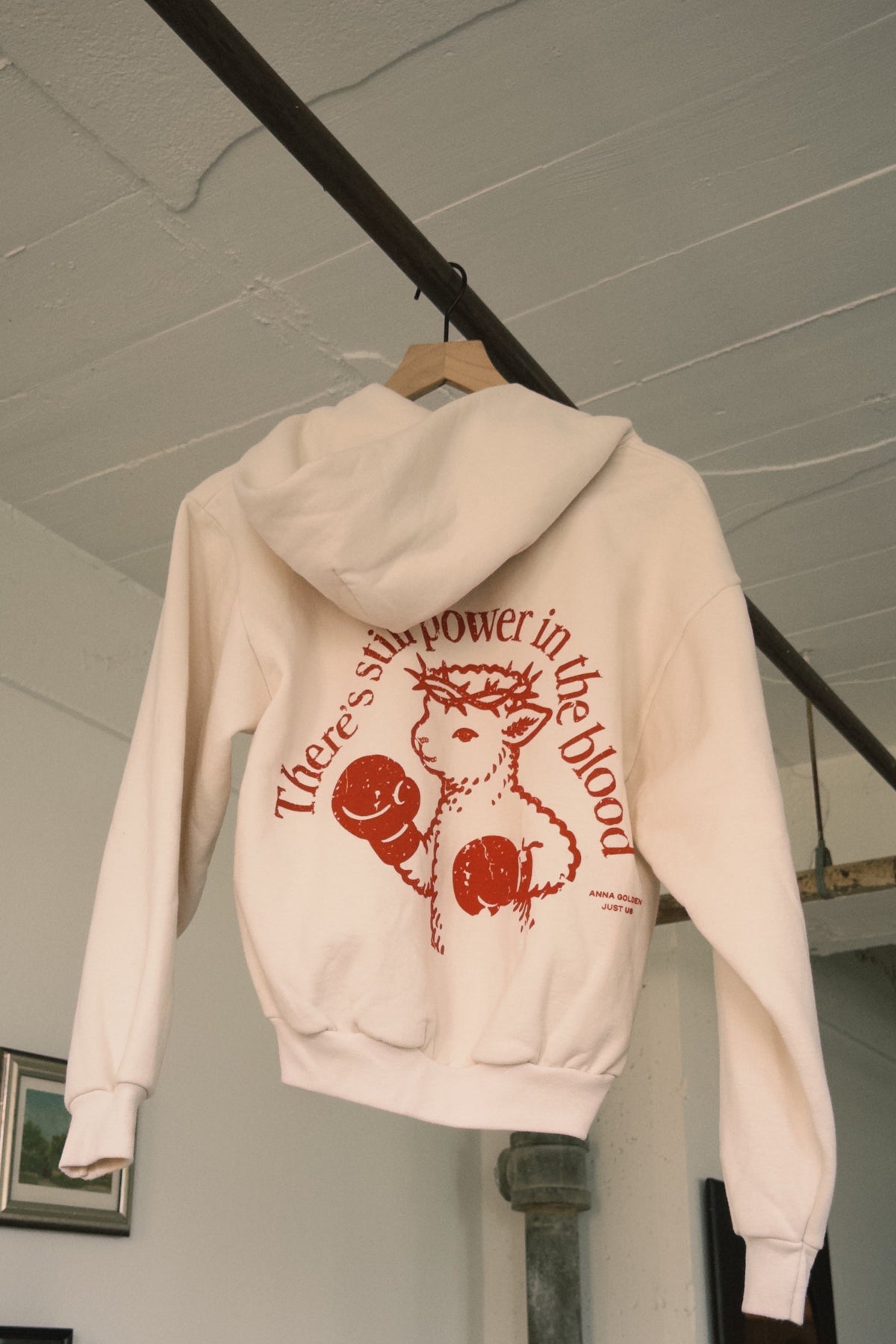 LAMB ZIP HOODIE